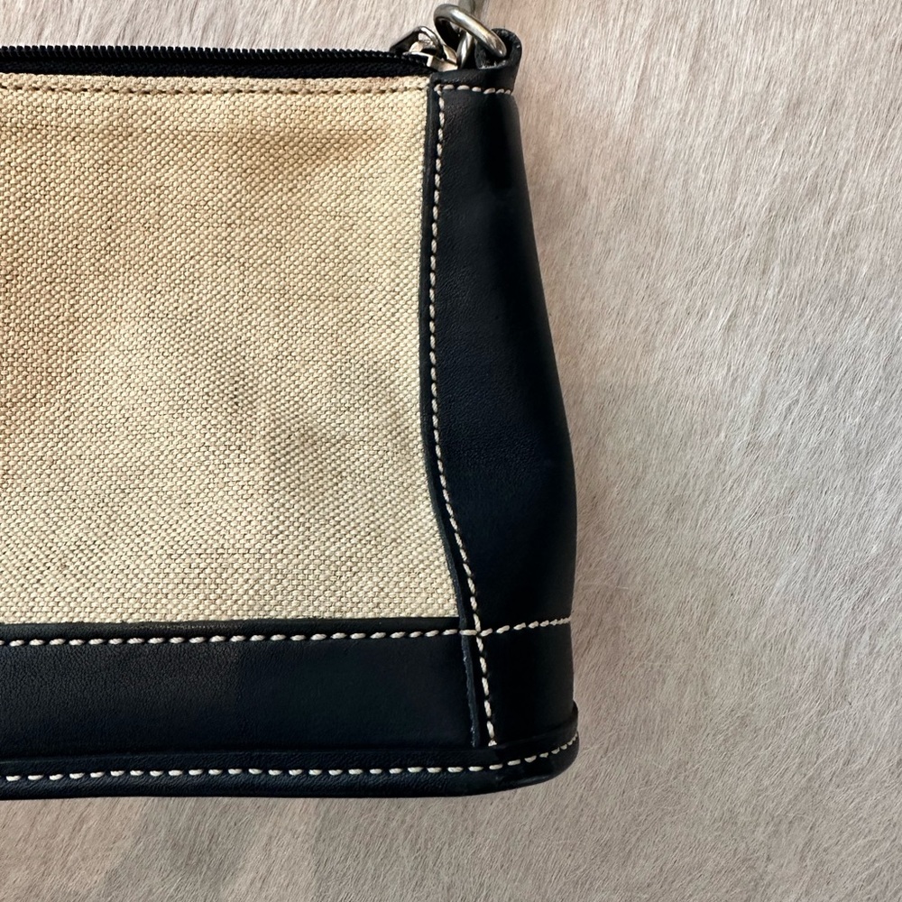 Coach purse - Picture 3 of 7